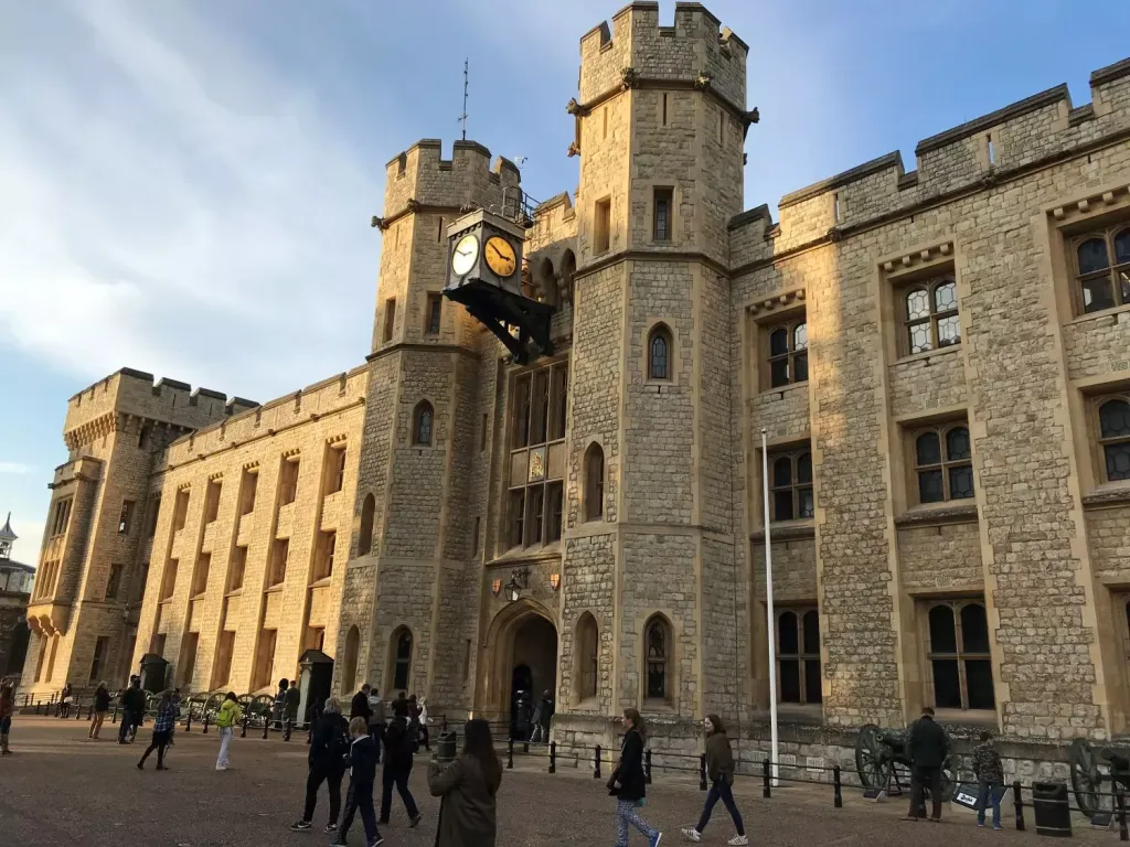 Tower of London, London Itinerary and Things To Do