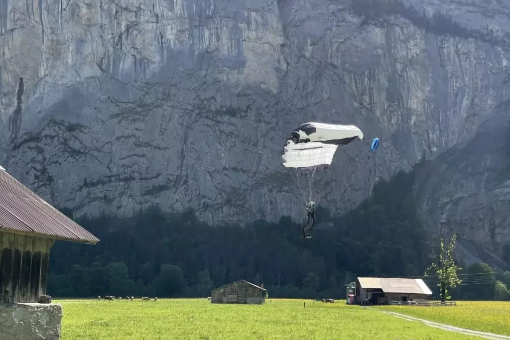 Paragliding Lauterbrunnen Switzerland