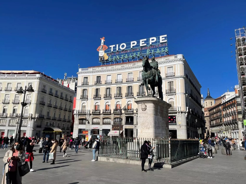Puerta del Sol, Madrid Itinerary and Things To Do