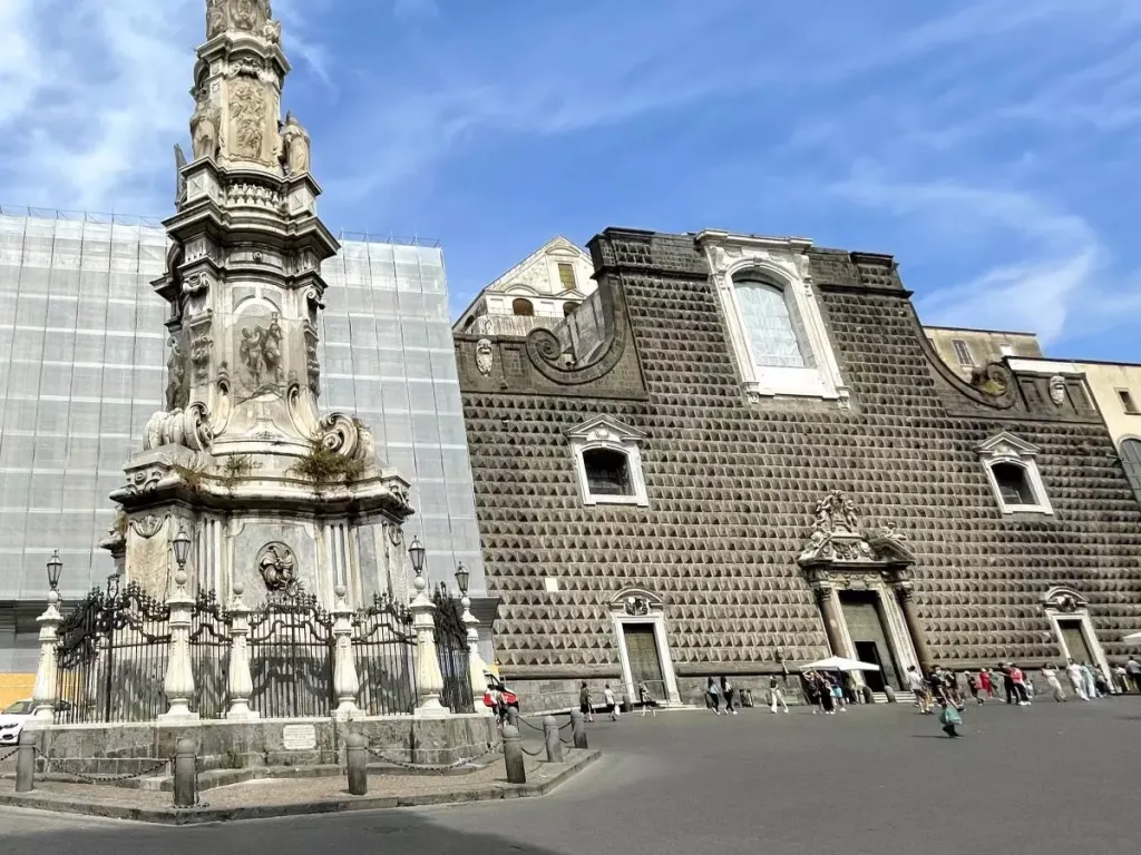 Chiesa del Gesu Nuovo, Naples Itinerary and Things To Do